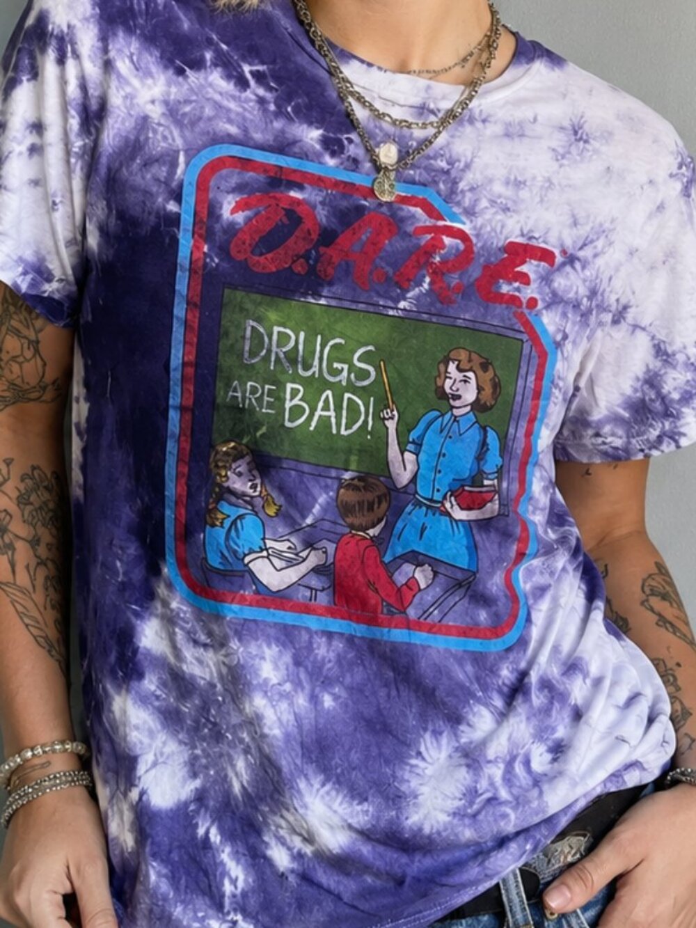 D.A.R.E Drugs are Bad Shirt Tie Dyed Cotton Tee T-shirt Size Medium Tied Dye